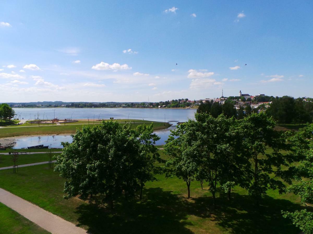 Cozy Apartment With A Wonderful Lake View Telšiai Zewnętrze zdjęcie