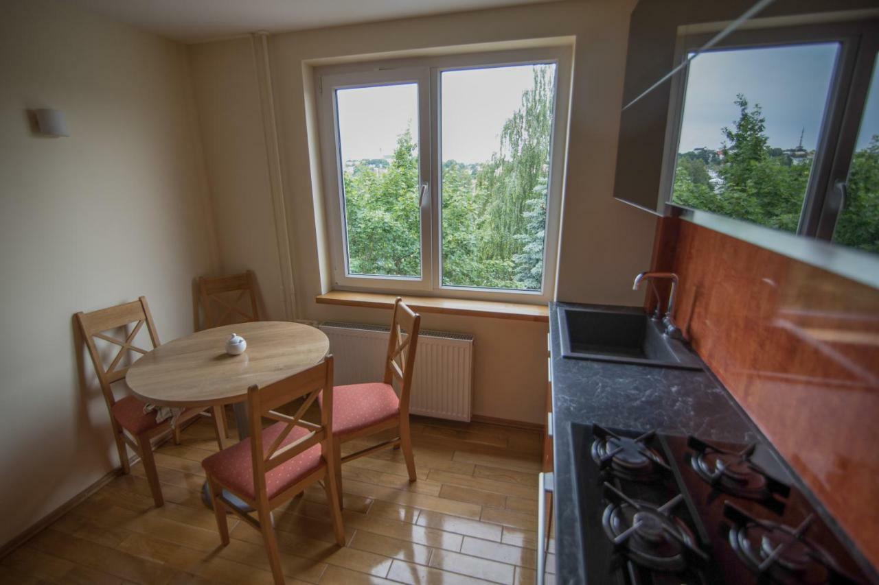 Cozy Apartment With A Wonderful Lake View Telšiai Zewnętrze zdjęcie