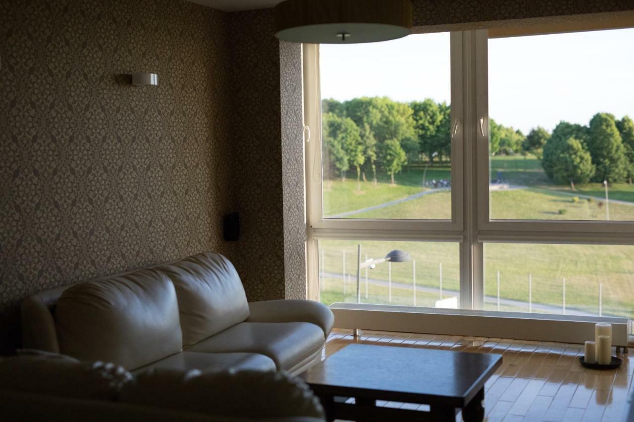 Cozy Apartment With A Wonderful Lake View Telšiai Zewnętrze zdjęcie