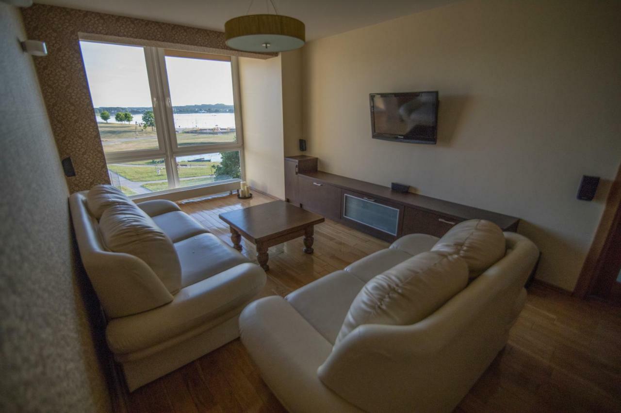 Cozy Apartment With A Wonderful Lake View Telšiai Zewnętrze zdjęcie