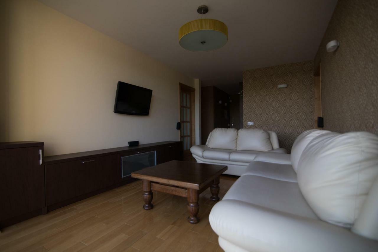 Cozy Apartment With A Wonderful Lake View Telšiai Zewnętrze zdjęcie